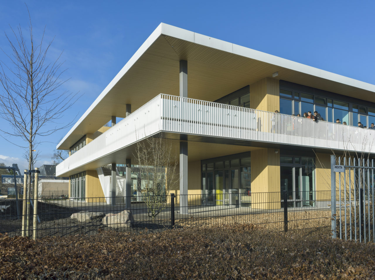 03 No Label-KC_Ijsselmonde_3075